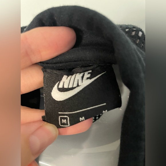 Nike Athletic Sportswear Women's Black Mesh Loose Fit Jacket Size - Medium - Picture 4 of 11